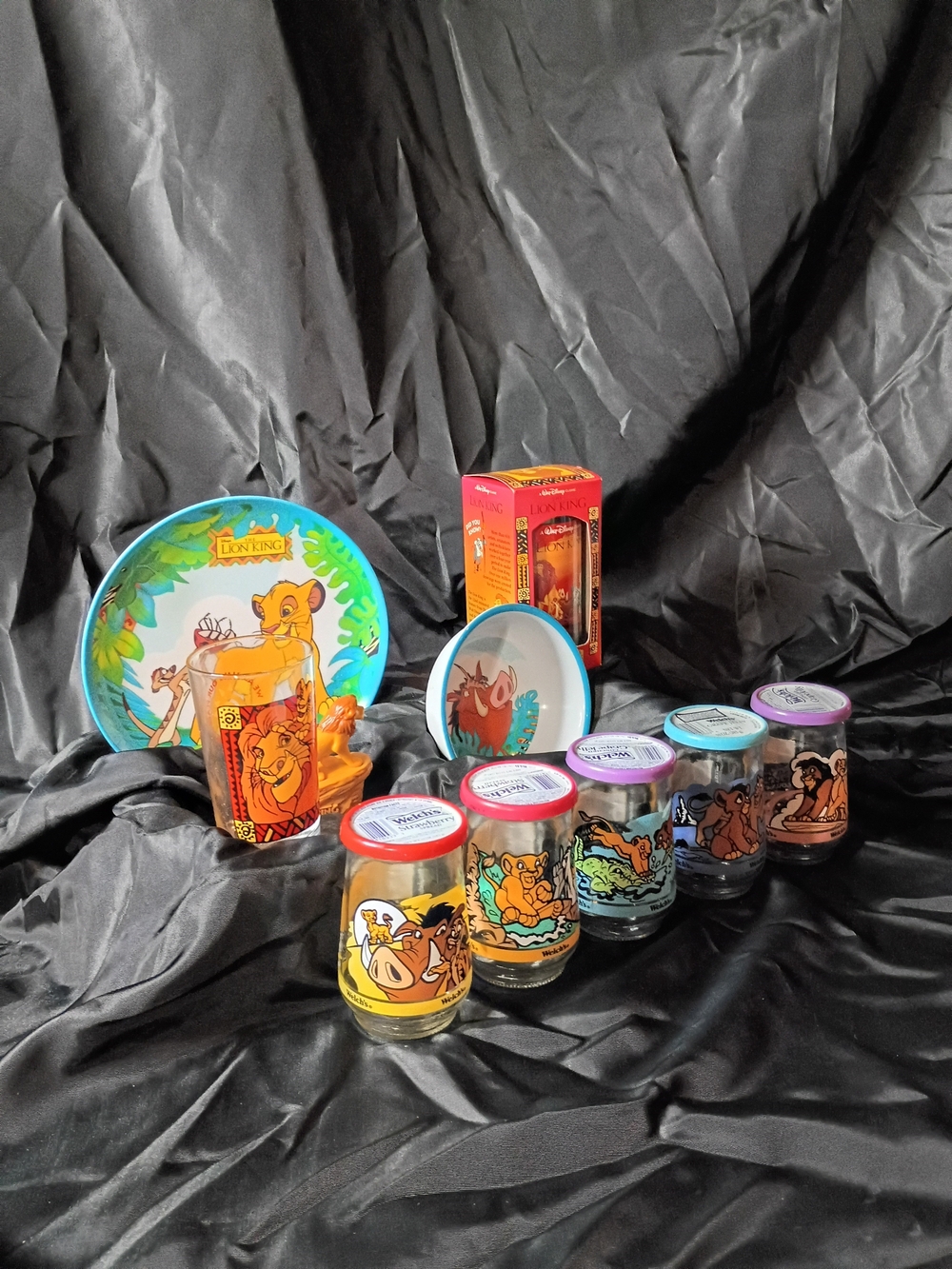 Disney The Lion King Glassware and Plates Set - Picture 2 of 10